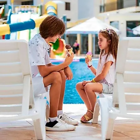 Готель Prestige Deluxe Aquapark Club Варна